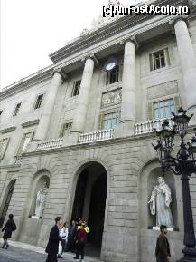 [P113] Cladirea Primariei din Placa S. Jaume. » foto by TraianS
 - 
<span class="allrVoted glyphicon glyphicon-heart hidden" id="av291556"></span>
<a class="m-l-10 hidden" id="sv291556" onclick="voting_Foto_DelVot(,291556,1999)" role="button">șterge vot <span class="glyphicon glyphicon-remove"></span></a>
<a id="v9291556" class=" c-red"  onclick="voting_Foto_SetVot(291556)" role="button"><span class="glyphicon glyphicon-heart-empty"></span> <b>LIKE</b> = Votează poza</a> <img class="hidden"  id="f291556W9" src="/imagini/loader.gif" border="0" /><span class="AjErrMes hidden" id="e291556ErM"></span>