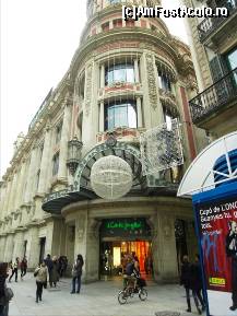 [P153] Il Corte Ingles - cel din Portal de L'Angel :) Doamnelor aduceti domnii aici si lasati-i sa inghete pe afara :) » foto by TraianS
 - 
<span class="allrVoted glyphicon glyphicon-heart hidden" id="av291596"></span>
<a class="m-l-10 hidden" id="sv291596" onclick="voting_Foto_DelVot(,291596,1999)" role="button">șterge vot <span class="glyphicon glyphicon-remove"></span></a>
<a id="v9291596" class=" c-red"  onclick="voting_Foto_SetVot(291596)" role="button"><span class="glyphicon glyphicon-heart-empty"></span> <b>LIKE</b> = Votează poza</a> <img class="hidden"  id="f291596W9" src="/imagini/loader.gif" border="0" /><span class="AjErrMes hidden" id="e291596ErM"></span>