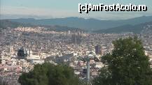 [P18] Telefericul, cu Sagrada in fundal. Montjuic. » foto by TraianS
 - 
<span class="allrVoted glyphicon glyphicon-heart hidden" id="av291288"></span>
<a class="m-l-10 hidden" id="sv291288" onclick="voting_Foto_DelVot(,291288,1999)" role="button">șterge vot <span class="glyphicon glyphicon-remove"></span></a>
<a id="v9291288" class=" c-red"  onclick="voting_Foto_SetVot(291288)" role="button"><span class="glyphicon glyphicon-heart-empty"></span> <b>LIKE</b> = Votează poza</a> <img class="hidden"  id="f291288W9" src="/imagini/loader.gif" border="0" /><span class="AjErrMes hidden" id="e291288ErM"></span>