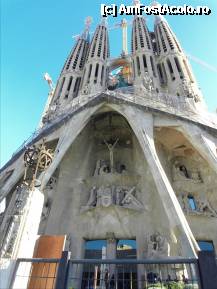 [P01] Sagrada Familia - Fatada patimilor - povestea mortii lui Iisus. Pe aici e intrarea. » foto by TraianS
 - 
<span class="allrVoted glyphicon glyphicon-heart hidden" id="av294129"></span>
<a class="m-l-10 hidden" id="sv294129" onclick="voting_Foto_DelVot(,294129,1999)" role="button">șterge vot <span class="glyphicon glyphicon-remove"></span></a>
<a id="v9294129" class=" c-red"  onclick="voting_Foto_SetVot(294129)" role="button"><span class="glyphicon glyphicon-heart-empty"></span> <b>LIKE</b> = Votează poza</a> <img class="hidden"  id="f294129W9" src="/imagini/loader.gif" border="0" /><span class="AjErrMes hidden" id="e294129ErM"></span>