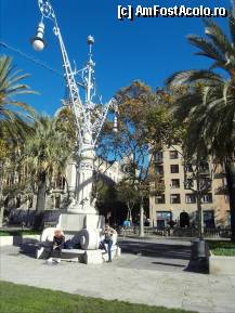 [P67] Foarte frumoase aceste lampadare. Parcul de la Arcul de Triumf. » foto by TraianS
 - 
<span class="allrVoted glyphicon glyphicon-heart hidden" id="av294268"></span>
<a class="m-l-10 hidden" id="sv294268" onclick="voting_Foto_DelVot(,294268,1999)" role="button">șterge vot <span class="glyphicon glyphicon-remove"></span></a>
<a id="v9294268" class=" c-red"  onclick="voting_Foto_SetVot(294268)" role="button"><span class="glyphicon glyphicon-heart-empty"></span> <b>LIKE</b> = Votează poza</a> <img class="hidden"  id="f294268W9" src="/imagini/loader.gif" border="0" /><span class="AjErrMes hidden" id="e294268ErM"></span>