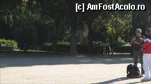 [P78] Mamutul e imediat langa Fantana Cascada. Se poate zari printre copaci. Parcul La Ciutadella. » foto by TraianS
 - 
<span class="allrVoted glyphicon glyphicon-heart hidden" id="av294279"></span>
<a class="m-l-10 hidden" id="sv294279" onclick="voting_Foto_DelVot(,294279,1999)" role="button">șterge vot <span class="glyphicon glyphicon-remove"></span></a>
<a id="v9294279" class=" c-red"  onclick="voting_Foto_SetVot(294279)" role="button"><span class="glyphicon glyphicon-heart-empty"></span> <b>LIKE</b> = Votează poza</a> <img class="hidden"  id="f294279W9" src="/imagini/loader.gif" border="0" /><span class="AjErrMes hidden" id="e294279ErM"></span>