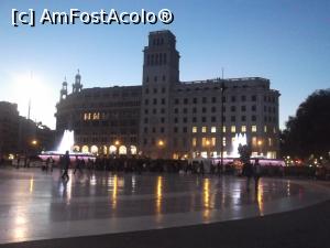 [P06] Placa de Catalunya, ușor lunecoasă în întunericul serii » foto by diacrys*
 - 
<span class="allrVoted glyphicon glyphicon-heart hidden" id="av822264"></span>
<a class="m-l-10 hidden" id="sv822264" onclick="voting_Foto_DelVot(,822264,1999)" role="button">șterge vot <span class="glyphicon glyphicon-remove"></span></a>
<a id="v9822264" class=" c-red"  onclick="voting_Foto_SetVot(822264)" role="button"><span class="glyphicon glyphicon-heart-empty"></span> <b>LIKE</b> = Votează poza</a> <img class="hidden"  id="f822264W9" src="/imagini/loader.gif" border="0" /><span class="AjErrMes hidden" id="e822264ErM"></span>