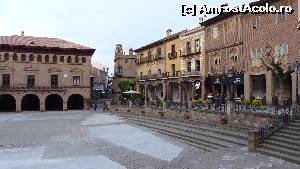 [P04] Plaza Mayor din Poble Espanyol » foto by iuliaen
 - 
<span class="allrVoted glyphicon glyphicon-heart hidden" id="av614527"></span>
<a class="m-l-10 hidden" id="sv614527" onclick="voting_Foto_DelVot(,614527,1999)" role="button">șterge vot <span class="glyphicon glyphicon-remove"></span></a>
<a id="v9614527" class=" c-red"  onclick="voting_Foto_SetVot(614527)" role="button"><span class="glyphicon glyphicon-heart-empty"></span> <b>LIKE</b> = Votează poza</a> <img class="hidden"  id="f614527W9" src="/imagini/loader.gif" border="0" /><span class="AjErrMes hidden" id="e614527ErM"></span>