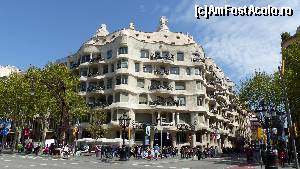 [P25] Faţada Casei Mila - La Pedrera » foto by iuliaen
 - 
<span class="allrVoted glyphicon glyphicon-heart hidden" id="av616328"></span>
<a class="m-l-10 hidden" id="sv616328" onclick="voting_Foto_DelVot(,616328,1999)" role="button">șterge vot <span class="glyphicon glyphicon-remove"></span></a>
<a id="v9616328" class=" c-red"  onclick="voting_Foto_SetVot(616328)" role="button"><span class="glyphicon glyphicon-heart-empty"></span> <b>LIKE</b> = Votează poza</a> <img class="hidden"  id="f616328W9" src="/imagini/loader.gif" border="0" /><span class="AjErrMes hidden" id="e616328ErM"></span>