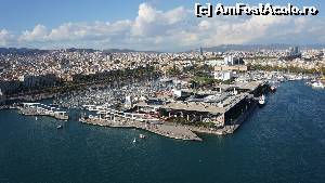 [P31] Vedere asupra portului, din telefericul cu care am coborat de pe Montjuic. Poza am facut-o a doua zi.  » foto by ania
 - 
<span class="allrVoted glyphicon glyphicon-heart hidden" id="av569489"></span>
<a class="m-l-10 hidden" id="sv569489" onclick="voting_Foto_DelVot(,569489,1999)" role="button">șterge vot <span class="glyphicon glyphicon-remove"></span></a>
<a id="v9569489" class=" c-red"  onclick="voting_Foto_SetVot(569489)" role="button"><span class="glyphicon glyphicon-heart-empty"></span> <b>LIKE</b> = Votează poza</a> <img class="hidden"  id="f569489W9" src="/imagini/loader.gif" border="0" /><span class="AjErrMes hidden" id="e569489ErM"></span>
