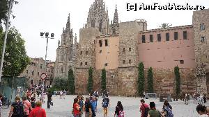 [P36] Plaҫa de la Seu cu catedrala in stanga.  » foto by ania
 - 
<span class="allrVoted glyphicon glyphicon-heart hidden" id="av569494"></span>
<a class="m-l-10 hidden" id="sv569494" onclick="voting_Foto_DelVot(,569494,1999)" role="button">șterge vot <span class="glyphicon glyphicon-remove"></span></a>
<a id="v9569494" class=" c-red"  onclick="voting_Foto_SetVot(569494)" role="button"><span class="glyphicon glyphicon-heart-empty"></span> <b>LIKE</b> = Votează poza</a> <img class="hidden"  id="f569494W9" src="/imagini/loader.gif" border="0" /><span class="AjErrMes hidden" id="e569494ErM"></span>