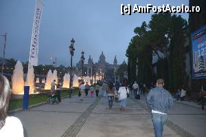 [P23] In drum spre fantanile Montjuic... sambata seara... Spectacol de muzica, lumina si... apa...  » foto by marcemicu
 - 
<span class="allrVoted glyphicon glyphicon-heart hidden" id="av382828"></span>
<a class="m-l-10 hidden" id="sv382828" onclick="voting_Foto_DelVot(,382828,1999)" role="button">șterge vot <span class="glyphicon glyphicon-remove"></span></a>
<a id="v9382828" class=" c-red"  onclick="voting_Foto_SetVot(382828)" role="button"><span class="glyphicon glyphicon-heart-empty"></span> <b>LIKE</b> = Votează poza</a> <img class="hidden"  id="f382828W9" src="/imagini/loader.gif" border="0" /><span class="AjErrMes hidden" id="e382828ErM"></span>