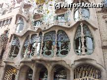 [P02] Casa Batllo dimineata » foto by bogdanfifa
 - 
<span class="allrVoted glyphicon glyphicon-heart hidden" id="av326631"></span>
<a class="m-l-10 hidden" id="sv326631" onclick="voting_Foto_DelVot(,326631,1999)" role="button">șterge vot <span class="glyphicon glyphicon-remove"></span></a>
<a id="v9326631" class=" c-red"  onclick="voting_Foto_SetVot(326631)" role="button"><span class="glyphicon glyphicon-heart-empty"></span> <b>LIKE</b> = Votează poza</a> <img class="hidden"  id="f326631W9" src="/imagini/loader.gif" border="0" /><span class="AjErrMes hidden" id="e326631ErM"></span>