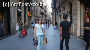 [P61] o repriza de shopping pe stradutele mici si superbe » foto by adutza_ghiocel
 - 
<span class="allrVoted glyphicon glyphicon-heart hidden" id="av920224"></span>
<a class="m-l-10 hidden" id="sv920224" onclick="voting_Foto_DelVot(,920224,1999)" role="button">șterge vot <span class="glyphicon glyphicon-remove"></span></a>
<a id="v9920224" class=" c-red"  onclick="voting_Foto_SetVot(920224)" role="button"><span class="glyphicon glyphicon-heart-empty"></span> <b>LIKE</b> = Votează poza</a> <img class="hidden"  id="f920224W9" src="/imagini/loader.gif" border="0" /><span class="AjErrMes hidden" id="e920224ErM"></span>
