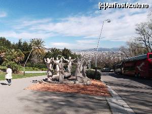 [P44] Hora pe Dealul Montjuic » foto by Aurici
 - 
<span class="allrVoted glyphicon glyphicon-heart hidden" id="av611466"></span>
<a class="m-l-10 hidden" id="sv611466" onclick="voting_Foto_DelVot(,611466,1999)" role="button">șterge vot <span class="glyphicon glyphicon-remove"></span></a>
<a id="v9611466" class=" c-red"  onclick="voting_Foto_SetVot(611466)" role="button"><span class="glyphicon glyphicon-heart-empty"></span> <b>LIKE</b> = Votează poza</a> <img class="hidden"  id="f611466W9" src="/imagini/loader.gif" border="0" /><span class="AjErrMes hidden" id="e611466ErM"></span>