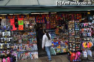 [P13] Barcelona - tarabe pe La Rambla » foto by makuy*
 - 
<span class="allrVoted glyphicon glyphicon-heart hidden" id="av508930"></span>
<a class="m-l-10 hidden" id="sv508930" onclick="voting_Foto_DelVot(,508930,1999)" role="button">șterge vot <span class="glyphicon glyphicon-remove"></span></a>
<a id="v9508930" class=" c-red"  onclick="voting_Foto_SetVot(508930)" role="button"><span class="glyphicon glyphicon-heart-empty"></span> <b>LIKE</b> = Votează poza</a> <img class="hidden"  id="f508930W9" src="/imagini/loader.gif" border="0" /><span class="AjErrMes hidden" id="e508930ErM"></span>