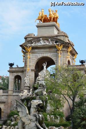 [P03] Barcelona - Parc de la Ciutadella, Cascada » foto by makuy*
 - 
<span class="allrVoted glyphicon glyphicon-heart hidden" id="av510059"></span>
<a class="m-l-10 hidden" id="sv510059" onclick="voting_Foto_DelVot(,510059,1999)" role="button">șterge vot <span class="glyphicon glyphicon-remove"></span></a>
<a id="v9510059" class=" c-red"  onclick="voting_Foto_SetVot(510059)" role="button"><span class="glyphicon glyphicon-heart-empty"></span> <b>LIKE</b> = Votează poza</a> <img class="hidden"  id="f510059W9" src="/imagini/loader.gif" border="0" /><span class="AjErrMes hidden" id="e510059ErM"></span>