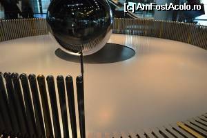 [P06] Barcelona - CosmoCaixa, pendulul lui Foucault » foto by makuy*
 - 
<span class="allrVoted glyphicon glyphicon-heart hidden" id="av516122"></span>
<a class="m-l-10 hidden" id="sv516122" onclick="voting_Foto_DelVot(,516122,1999)" role="button">șterge vot <span class="glyphicon glyphicon-remove"></span></a>
<a id="v9516122" class=" c-red"  onclick="voting_Foto_SetVot(516122)" role="button"><span class="glyphicon glyphicon-heart-empty"></span> <b>LIKE</b> = Votează poza</a> <img class="hidden"  id="f516122W9" src="/imagini/loader.gif" border="0" /><span class="AjErrMes hidden" id="e516122ErM"></span>