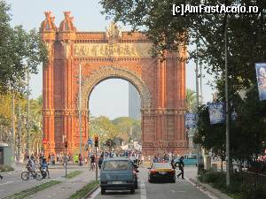 [P17] Arcul de Triumf -din caramida rosie. Poate mai frumos ca cel din Paris » foto by bica adriana
 - 
<span class="allrVoted glyphicon glyphicon-heart hidden" id="av571255"></span>
<a class="m-l-10 hidden" id="sv571255" onclick="voting_Foto_DelVot(,571255,1999)" role="button">șterge vot <span class="glyphicon glyphicon-remove"></span></a>
<a id="v9571255" class=" c-red"  onclick="voting_Foto_SetVot(571255)" role="button"><span class="glyphicon glyphicon-heart-empty"></span> <b>LIKE</b> = Votează poza</a> <img class="hidden"  id="f571255W9" src="/imagini/loader.gif" border="0" /><span class="AjErrMes hidden" id="e571255ErM"></span>