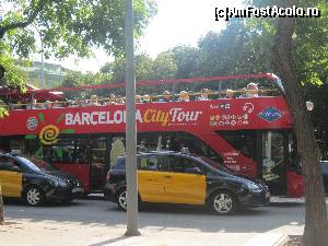 [P22] Bus-ul turistic si taxiuri foarte curate si elegante, toate aceeasi combinatie de negru cu galben-in Barcelona » foto by bica adriana
 - 
<span class="allrVoted glyphicon glyphicon-heart hidden" id="av571260"></span>
<a class="m-l-10 hidden" id="sv571260" onclick="voting_Foto_DelVot(,571260,1999)" role="button">șterge vot <span class="glyphicon glyphicon-remove"></span></a>
<a id="v9571260" class=" c-red"  onclick="voting_Foto_SetVot(571260)" role="button"><span class="glyphicon glyphicon-heart-empty"></span> <b>LIKE</b> = Votează poza</a> <img class="hidden"  id="f571260W9" src="/imagini/loader.gif" border="0" /><span class="AjErrMes hidden" id="e571260ErM"></span>