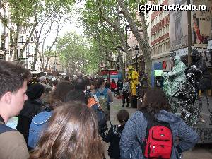 [P24] Barcelona-La Rambla-Șuvoiul de oameni pe lângă statuile vivante » foto by Mitica49
 - 
<span class="allrVoted glyphicon glyphicon-heart hidden" id="av554350"></span>
<a class="m-l-10 hidden" id="sv554350" onclick="voting_Foto_DelVot(,554350,1999)" role="button">șterge vot <span class="glyphicon glyphicon-remove"></span></a>
<a id="v9554350" class=" c-red"  onclick="voting_Foto_SetVot(554350)" role="button"><span class="glyphicon glyphicon-heart-empty"></span> <b>LIKE</b> = Votează poza</a> <img class="hidden"  id="f554350W9" src="/imagini/loader.gif" border="0" /><span class="AjErrMes hidden" id="e554350ErM"></span>