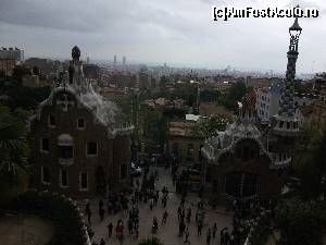 [P40] Parc Guell - intrarea dinspre clădirile din turtă dulce (S-E)  » foto by Mitica49
 - 
<span class="allrVoted glyphicon glyphicon-heart hidden" id="av554376"></span>
<a class="m-l-10 hidden" id="sv554376" onclick="voting_Foto_DelVot(,554376,1999)" role="button">șterge vot <span class="glyphicon glyphicon-remove"></span></a>
<a id="v9554376" class=" c-red"  onclick="voting_Foto_SetVot(554376)" role="button"><span class="glyphicon glyphicon-heart-empty"></span> <b>LIKE</b> = Votează poza</a> <img class="hidden"  id="f554376W9" src="/imagini/loader.gif" border="0" /><span class="AjErrMes hidden" id="e554376ErM"></span>