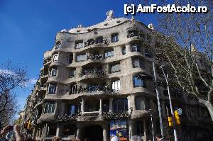 [P34] La Pedrera - Casa Mila - este ceva cu totul unic » foto by cdiana
 - 
<span class="allrVoted glyphicon glyphicon-heart hidden" id="av432590"></span>
<a class="m-l-10 hidden" id="sv432590" onclick="voting_Foto_DelVot(,432590,1999)" role="button">șterge vot <span class="glyphicon glyphicon-remove"></span></a>
<a id="v9432590" class=" c-red"  onclick="voting_Foto_SetVot(432590)" role="button"><span class="glyphicon glyphicon-heart-empty"></span> <b>LIKE</b> = Votează poza</a> <img class="hidden"  id="f432590W9" src="/imagini/loader.gif" border="0" /><span class="AjErrMes hidden" id="e432590ErM"></span>