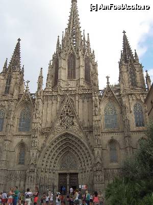 [P12] Catedrala din Barcelona » foto by Alina Roxana
 - 
<span class="allrVoted glyphicon glyphicon-heart hidden" id="av440598"></span>
<a class="m-l-10 hidden" id="sv440598" onclick="voting_Foto_DelVot(,440598,1999)" role="button">șterge vot <span class="glyphicon glyphicon-remove"></span></a>
<a id="v9440598" class=" c-red"  onclick="voting_Foto_SetVot(440598)" role="button"><span class="glyphicon glyphicon-heart-empty"></span> <b>LIKE</b> = Votează poza</a> <img class="hidden"  id="f440598W9" src="/imagini/loader.gif" border="0" /><span class="AjErrMes hidden" id="e440598ErM"></span>