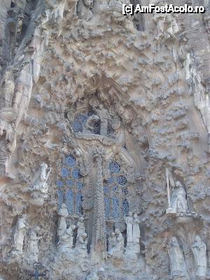 [P07] Sagrada Familia » foto by Alina Roxana
 - 
<span class="allrVoted glyphicon glyphicon-heart hidden" id="av440593"></span>
<a class="m-l-10 hidden" id="sv440593" onclick="voting_Foto_DelVot(,440593,1999)" role="button">șterge vot <span class="glyphicon glyphicon-remove"></span></a>
<a id="v9440593" class=" c-red"  onclick="voting_Foto_SetVot(440593)" role="button"><span class="glyphicon glyphicon-heart-empty"></span> <b>LIKE</b> = Votează poza</a> <img class="hidden"  id="f440593W9" src="/imagini/loader.gif" border="0" /><span class="AjErrMes hidden" id="e440593ErM"></span>