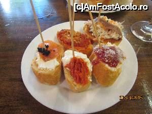 [P08] tapas servit in zona Camp Nou » foto by indiralisa_26
 - 
<span class="allrVoted glyphicon glyphicon-heart hidden" id="av661731"></span>
<a class="m-l-10 hidden" id="sv661731" onclick="voting_Foto_DelVot(,661731,1999)" role="button">șterge vot <span class="glyphicon glyphicon-remove"></span></a>
<a id="v9661731" class=" c-red"  onclick="voting_Foto_SetVot(661731)" role="button"><span class="glyphicon glyphicon-heart-empty"></span> <b>LIKE</b> = Votează poza</a> <img class="hidden"  id="f661731W9" src="/imagini/loader.gif" border="0" /><span class="AjErrMes hidden" id="e661731ErM"></span>