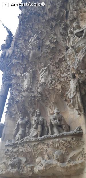[P02] sagrada familia » foto by baron
 - 
<span class="allrVoted glyphicon glyphicon-heart hidden" id="av986079"></span>
<a class="m-l-10 hidden" id="sv986079" onclick="voting_Foto_DelVot(,986079,1999)" role="button">șterge vot <span class="glyphicon glyphicon-remove"></span></a>
<a id="v9986079" class=" c-red"  onclick="voting_Foto_SetVot(986079)" role="button"><span class="glyphicon glyphicon-heart-empty"></span> <b>LIKE</b> = Votează poza</a> <img class="hidden"  id="f986079W9" src="/imagini/loader.gif" border="0" /><span class="AjErrMes hidden" id="e986079ErM"></span>