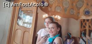 [P07] Fetele lui tata la Casa Batllo » foto by baron
 - 
<span class="allrVoted glyphicon glyphicon-heart hidden" id="av986084"></span>
<a class="m-l-10 hidden" id="sv986084" onclick="voting_Foto_DelVot(,986084,1999)" role="button">șterge vot <span class="glyphicon glyphicon-remove"></span></a>
<a id="v9986084" class=" c-red"  onclick="voting_Foto_SetVot(986084)" role="button"><span class="glyphicon glyphicon-heart-empty"></span> <b>LIKE</b> = Votează poza</a> <img class="hidden"  id="f986084W9" src="/imagini/loader.gif" border="0" /><span class="AjErrMes hidden" id="e986084ErM"></span>