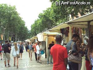 [P34] Ramblas » foto by Carmen Ion
 - 
<span class="allrVoted glyphicon glyphicon-heart hidden" id="av531515"></span>
<a class="m-l-10 hidden" id="sv531515" onclick="voting_Foto_DelVot(,531515,1999)" role="button">șterge vot <span class="glyphicon glyphicon-remove"></span></a>
<a id="v9531515" class=" c-red"  onclick="voting_Foto_SetVot(531515)" role="button"><span class="glyphicon glyphicon-heart-empty"></span> <b>LIKE</b> = Votează poza</a> <img class="hidden"  id="f531515W9" src="/imagini/loader.gif" border="0" /><span class="AjErrMes hidden" id="e531515ErM"></span>