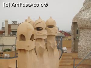 [P63] La Pedrera-Coșuri de fum de pe acoperiș » foto by Mika
 - 
<span class="allrVoted glyphicon glyphicon-heart hidden" id="av731047"></span>
<a class="m-l-10 hidden" id="sv731047" onclick="voting_Foto_DelVot(,731047,1999)" role="button">șterge vot <span class="glyphicon glyphicon-remove"></span></a>
<a id="v9731047" class=" c-red"  onclick="voting_Foto_SetVot(731047)" role="button"><span class="glyphicon glyphicon-heart-empty"></span> <b>LIKE</b> = Votează poza</a> <img class="hidden"  id="f731047W9" src="/imagini/loader.gif" border="0" /><span class="AjErrMes hidden" id="e731047ErM"></span>
