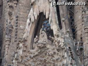 [P20] Barcelona, Basilica de la Sagrada Familia: detaliu de pe fațada Nașterii » foto by mariana.olaru
 - 
<span class="allrVoted glyphicon glyphicon-heart hidden" id="av368746"></span>
<a class="m-l-10 hidden" id="sv368746" onclick="voting_Foto_DelVot(,368746,1999)" role="button">șterge vot <span class="glyphicon glyphicon-remove"></span></a>
<a id="v9368746" class=" c-red"  onclick="voting_Foto_SetVot(368746)" role="button"><span class="glyphicon glyphicon-heart-empty"></span> <b>LIKE</b> = Votează poza</a> <img class="hidden"  id="f368746W9" src="/imagini/loader.gif" border="0" /><span class="AjErrMes hidden" id="e368746ErM"></span>