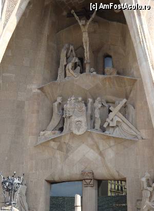 [P05] Barcelona, Basilica de la Sagrada Familia: detaliu de pe fațada vestică (A Răstignirii)  » foto by mariana.olaru
 - 
<span class="allrVoted glyphicon glyphicon-heart hidden" id="av368722"></span>
<a class="m-l-10 hidden" id="sv368722" onclick="voting_Foto_DelVot(,368722,1999)" role="button">șterge vot <span class="glyphicon glyphicon-remove"></span></a>
<a id="v9368722" class=" c-red"  onclick="voting_Foto_SetVot(368722)" role="button"><span class="glyphicon glyphicon-heart-empty"></span> <b>LIKE</b> = Votează poza</a> <img class="hidden"  id="f368722W9" src="/imagini/loader.gif" border="0" /><span class="AjErrMes hidden" id="e368722ErM"></span>