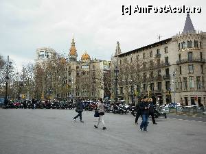 [P16] Barcelona, Plaça de Catalunya » foto by mariana.olaru
 - 
<span class="allrVoted glyphicon glyphicon-heart hidden" id="av380142"></span>
<a class="m-l-10 hidden" id="sv380142" onclick="voting_Foto_DelVot(,380142,1999)" role="button">șterge vot <span class="glyphicon glyphicon-remove"></span></a>
<a id="v9380142" class=" c-red"  onclick="voting_Foto_SetVot(380142)" role="button"><span class="glyphicon glyphicon-heart-empty"></span> <b>LIKE</b> = Votează poza</a> <img class="hidden"  id="f380142W9" src="/imagini/loader.gif" border="0" /><span class="AjErrMes hidden" id="e380142ErM"></span>