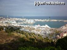[P120] Barcelona: Montjuic, vedere de pe terasa Jardins del Mirador, către Portul maritim Barcelona » foto by mariana.olaru
 - 
<span class="allrVoted glyphicon glyphicon-heart hidden" id="av383493"></span>
<a class="m-l-10 hidden" id="sv383493" onclick="voting_Foto_DelVot(,383493,1999)" role="button">șterge vot <span class="glyphicon glyphicon-remove"></span></a>
<a id="v9383493" class=" c-red"  onclick="voting_Foto_SetVot(383493)" role="button"><span class="glyphicon glyphicon-heart-empty"></span> <b>LIKE</b> = Votează poza</a> <img class="hidden"  id="f383493W9" src="/imagini/loader.gif" border="0" /><span class="AjErrMes hidden" id="e383493ErM"></span>