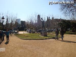 [P109] Barcelona, Parc de la Ciutadella: zona dedicată sportului, chiar dacă nu are dotări speciale » foto by mariana.olaru
 - 
<span class="allrVoted glyphicon glyphicon-heart hidden" id="av388399"></span>
<a class="m-l-10 hidden" id="sv388399" onclick="voting_Foto_DelVot(,388399,1999)" role="button">șterge vot <span class="glyphicon glyphicon-remove"></span></a>
<a id="v9388399" class=" c-red"  onclick="voting_Foto_SetVot(388399)" role="button"><span class="glyphicon glyphicon-heart-empty"></span> <b>LIKE</b> = Votează poza</a> <img class="hidden"  id="f388399W9" src="/imagini/loader.gif" border="0" /><span class="AjErrMes hidden" id="e388399ErM"></span>