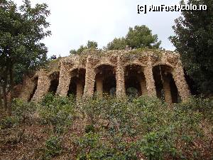 [P62] Barcelona, Parc Güell: viaduct cuib de pasăre » foto by mariana.olaru
 - 
<span class="allrVoted glyphicon glyphicon-heart hidden" id="av388322"></span>
<a class="m-l-10 hidden" id="sv388322" onclick="voting_Foto_DelVot(,388322,1999)" role="button">șterge vot <span class="glyphicon glyphicon-remove"></span></a>
<a id="v9388322" class=" c-red"  onclick="voting_Foto_SetVot(388322)" role="button"><span class="glyphicon glyphicon-heart-empty"></span> <b>LIKE</b> = Votează poza</a> <img class="hidden"  id="f388322W9" src="/imagini/loader.gif" border="0" /><span class="AjErrMes hidden" id="e388322ErM"></span>