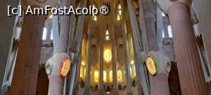 [P61] Interior Sagrada Familia » foto by irinad
 - 
<span class="allrVoted glyphicon glyphicon-heart hidden" id="av1409755"></span>
<a class="m-l-10 hidden" id="sv1409755" onclick="voting_Foto_DelVot(,1409755,1999)" role="button">șterge vot <span class="glyphicon glyphicon-remove"></span></a>
<a id="v91409755" class=" c-red"  onclick="voting_Foto_SetVot(1409755)" role="button"><span class="glyphicon glyphicon-heart-empty"></span> <b>LIKE</b> = Votează poza</a> <img class="hidden"  id="f1409755W9" src="/imagini/loader.gif" border="0" /><span class="AjErrMes hidden" id="e1409755ErM"></span>