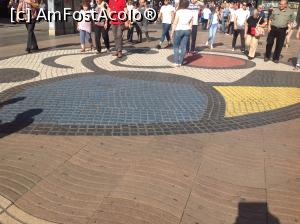 [P19] Mozaicul lui Joan Miro de pe Rambla » foto by Bodobo
 - 
<span class="allrVoted glyphicon glyphicon-heart hidden" id="av951013"></span>
<a class="m-l-10 hidden" id="sv951013" onclick="voting_Foto_DelVot(,951013,1999)" role="button">șterge vot <span class="glyphicon glyphicon-remove"></span></a>
<a id="v9951013" class=" c-red"  onclick="voting_Foto_SetVot(951013)" role="button"><span class="glyphicon glyphicon-heart-empty"></span> <b>LIKE</b> = Votează poza</a> <img class="hidden"  id="f951013W9" src="/imagini/loader.gif" border="0" /><span class="AjErrMes hidden" id="e951013ErM"></span>