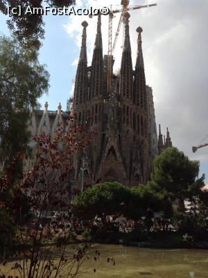 [P21] Faimoasa Sagrada Familia, constructie inceputa acum 136 de ani si inca neterminata » foto by Bodobo
 - 
<span class="allrVoted glyphicon glyphicon-heart hidden" id="av951016"></span>
<a class="m-l-10 hidden" id="sv951016" onclick="voting_Foto_DelVot(,951016,1999)" role="button">șterge vot <span class="glyphicon glyphicon-remove"></span></a>
<a id="v9951016" class=" c-red"  onclick="voting_Foto_SetVot(951016)" role="button"><span class="glyphicon glyphicon-heart-empty"></span> <b>LIKE</b> = Votează poza</a> <img class="hidden"  id="f951016W9" src="/imagini/loader.gif" border="0" /><span class="AjErrMes hidden" id="e951016ErM"></span>
