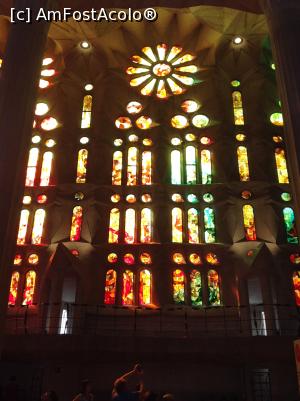 [P09] Sagrada Familia din interior » foto by Bodobo
 - 
<span class="allrVoted glyphicon glyphicon-heart hidden" id="av950999"></span>
<a class="m-l-10 hidden" id="sv950999" onclick="voting_Foto_DelVot(,950999,1999)" role="button">șterge vot <span class="glyphicon glyphicon-remove"></span></a>
<a id="v9950999" class=" c-red"  onclick="voting_Foto_SetVot(950999)" role="button"><span class="glyphicon glyphicon-heart-empty"></span> <b>LIKE</b> = Votează poza</a> <img class="hidden"  id="f950999W9" src="/imagini/loader.gif" border="0" /><span class="AjErrMes hidden" id="e950999ErM"></span>