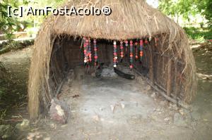[P01] Acum, cu aceste margelute, suntem feriti de toate relele junglei.  » foto by glcitizen
 - 
<span class="allrVoted glyphicon glyphicon-heart hidden" id="av734021"></span>
<a class="m-l-10 hidden" id="sv734021" onclick="voting_Foto_DelVot(,734021,2009)" role="button">șterge vot <span class="glyphicon glyphicon-remove"></span></a>
<a id="v9734021" class=" c-red"  onclick="voting_Foto_SetVot(734021)" role="button"><span class="glyphicon glyphicon-heart-empty"></span> <b>LIKE</b> = Votează poza</a> <img class="hidden"  id="f734021W9" src="/imagini/loader.gif" border="0" /><span class="AjErrMes hidden" id="e734021ErM"></span>