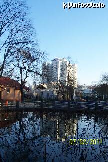 [P14] Lacul cu nuferi, in fundal Hotel International 4* » foto by raducondurache
 - 
<span class="allrVoted glyphicon glyphicon-heart hidden" id="av186573"></span>
<a class="m-l-10 hidden" id="sv186573" onclick="voting_Foto_DelVot(,186573,2019)" role="button">șterge vot <span class="glyphicon glyphicon-remove"></span></a>
<a id="v9186573" class=" c-red"  onclick="voting_Foto_SetVot(186573)" role="button"><span class="glyphicon glyphicon-heart-empty"></span> <b>LIKE</b> = Votează poza</a> <img class="hidden"  id="f186573W9" src="/imagini/loader.gif" border="0" /><span class="AjErrMes hidden" id="e186573ErM"></span>