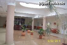 [P16] Receptie baza de tratament Hotel International 4* » foto by raducondurache
 - 
<span class="allrVoted glyphicon glyphicon-heart hidden" id="av186575"></span>
<a class="m-l-10 hidden" id="sv186575" onclick="voting_Foto_DelVot(,186575,2019)" role="button">șterge vot <span class="glyphicon glyphicon-remove"></span></a>
<a id="v9186575" class=" c-red"  onclick="voting_Foto_SetVot(186575)" role="button"><span class="glyphicon glyphicon-heart-empty"></span> <b>LIKE</b> = Votează poza</a> <img class="hidden"  id="f186575W9" src="/imagini/loader.gif" border="0" /><span class="AjErrMes hidden" id="e186575ErM"></span>