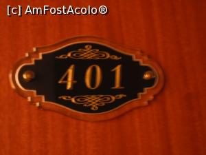 [P14] Aici e apartamentul. Usa era deschisa, asa c-am facut cateva poze pentu voi!  » foto by Zoazore
 - 
<span class="allrVoted glyphicon glyphicon-heart hidden" id="av1126702"></span>
<a class="m-l-10 hidden" id="sv1126702" onclick="voting_Foto_DelVot(,1126702,2062)" role="button">șterge vot <span class="glyphicon glyphicon-remove"></span></a>
<a id="v91126702" class=" c-red"  onclick="voting_Foto_SetVot(1126702)" role="button"><span class="glyphicon glyphicon-heart-empty"></span> <b>LIKE</b> = Votează poza</a> <img class="hidden"  id="f1126702W9" src="/imagini/loader.gif" border="0" /><span class="AjErrMes hidden" id="e1126702ErM"></span>