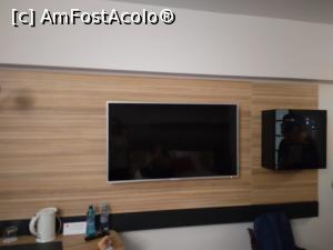 [P03] poza din camera » foto by papalito
 - 
<span class="allrVoted glyphicon glyphicon-heart hidden" id="av1327363"></span>
<a class="m-l-10 hidden" id="sv1327363" onclick="voting_Foto_DelVot(,1327363,2106)" role="button">șterge vot <span class="glyphicon glyphicon-remove"></span></a>
<a id="v91327363" class=" c-red"  onclick="voting_Foto_SetVot(1327363)" role="button"><span class="glyphicon glyphicon-heart-empty"></span> <b>LIKE</b> = Votează poza</a> <img class="hidden"  id="f1327363W9" src="/imagini/loader.gif" border="0" /><span class="AjErrMes hidden" id="e1327363ErM"></span>