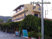 [P21] Un hotel de pe faleza in Platanias » foto by ionescunic
 - 
<span class="allrVoted glyphicon glyphicon-heart hidden" id="av242427"></span>
<a class="m-l-10 hidden" id="sv242427" onclick="voting_Foto_DelVot(,242427,2124)" role="button">șterge vot <span class="glyphicon glyphicon-remove"></span></a>
<a id="v9242427" class=" c-red"  onclick="voting_Foto_SetVot(242427)" role="button"><span class="glyphicon glyphicon-heart-empty"></span> <b>LIKE</b> = Votează poza</a> <img class="hidden"  id="f242427W9" src="/imagini/loader.gif" border="0" /><span class="AjErrMes hidden" id="e242427ErM"></span>