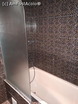 [P06] Foto baie » foto by bigman_1971
 - 
<span class="allrVoted glyphicon glyphicon-heart hidden" id="av964728"></span>
<a class="m-l-10 hidden" id="sv964728" onclick="voting_Foto_DelVot(,964728,2141)" role="button">șterge vot <span class="glyphicon glyphicon-remove"></span></a>
<a id="v9964728" class=" c-red"  onclick="voting_Foto_SetVot(964728)" role="button"><span class="glyphicon glyphicon-heart-empty"></span> <b>LIKE</b> = Votează poza</a> <img class="hidden"  id="f964728W9" src="/imagini/loader.gif" border="0" /><span class="AjErrMes hidden" id="e964728ErM"></span>