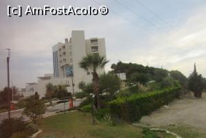 [P01] Hotel Onyria Claros văzut de pe şosea » foto by Michi
 - 
<span class="allrVoted glyphicon glyphicon-heart hidden" id="av712352"></span>
<a class="m-l-10 hidden" id="sv712352" onclick="voting_Foto_DelVot(,712352,2171)" role="button">șterge vot <span class="glyphicon glyphicon-remove"></span></a>
<a id="v9712352" class=" c-red"  onclick="voting_Foto_SetVot(712352)" role="button"><span class="glyphicon glyphicon-heart-empty"></span> <b>LIKE</b> = Votează poza</a> <img class="hidden"  id="f712352W9" src="/imagini/loader.gif" border="0" /><span class="AjErrMes hidden" id="e712352ErM"></span>