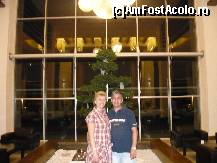 [P05] Eu si mami in lobby » foto by leonmaximilian
 - 
<span class="allrVoted glyphicon glyphicon-heart hidden" id="av271447"></span>
<a class="m-l-10 hidden" id="sv271447" onclick="voting_Foto_DelVot(,271447,2171)" role="button">șterge vot <span class="glyphicon glyphicon-remove"></span></a>
<a id="v9271447" class=" c-red"  onclick="voting_Foto_SetVot(271447)" role="button"><span class="glyphicon glyphicon-heart-empty"></span> <b>LIKE</b> = Votează poza</a> <img class="hidden"  id="f271447W9" src="/imagini/loader.gif" border="0" /><span class="AjErrMes hidden" id="e271447ErM"></span>