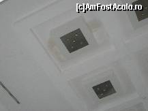 [P02] Tot de la ploaie tavanul era ud si picura incontinuu! » foto by pisi79
 - 
<span class="allrVoted glyphicon glyphicon-heart hidden" id="av93077"></span>
<a class="m-l-10 hidden" id="sv93077" onclick="voting_Foto_DelVot(,93077,2171)" role="button">șterge vot <span class="glyphicon glyphicon-remove"></span></a>
<a id="v993077" class=" c-red"  onclick="voting_Foto_SetVot(93077)" role="button"><span class="glyphicon glyphicon-heart-empty"></span> <b>LIKE</b> = Votează poza</a> <img class="hidden"  id="f93077W9" src="/imagini/loader.gif" border="0" /><span class="AjErrMes hidden" id="e93077ErM"></span>